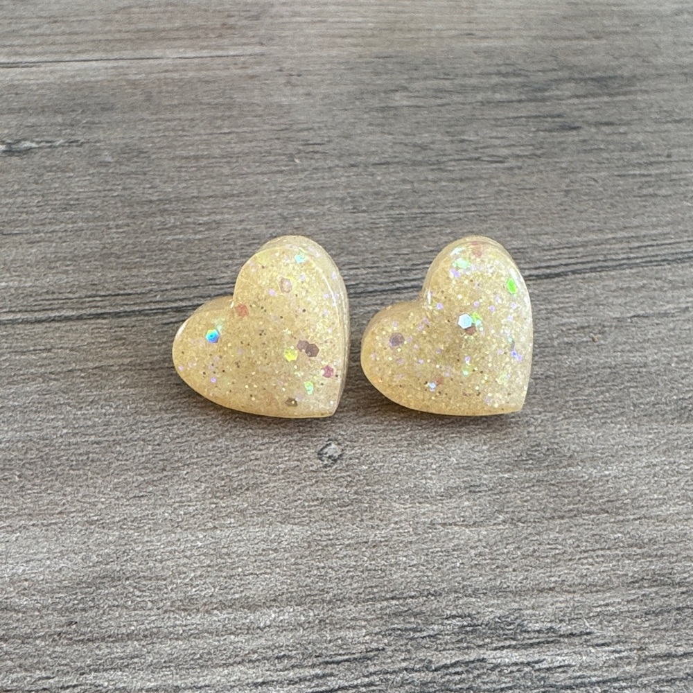 Glitter Heart Glow in the Dark Stud Earrings